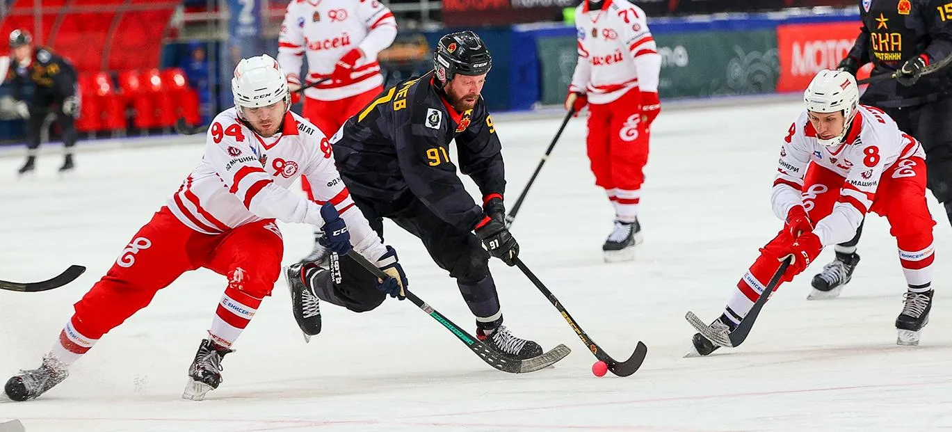 «СКА-Нефтяник» и «Енисей» в субботу сыграют в Хабаровске «Эль Классико»