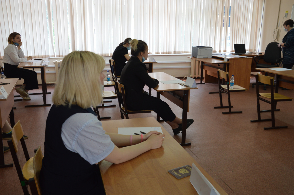 Сдавать экзамены хабаровские выпускники этого года начнут с 1 июня