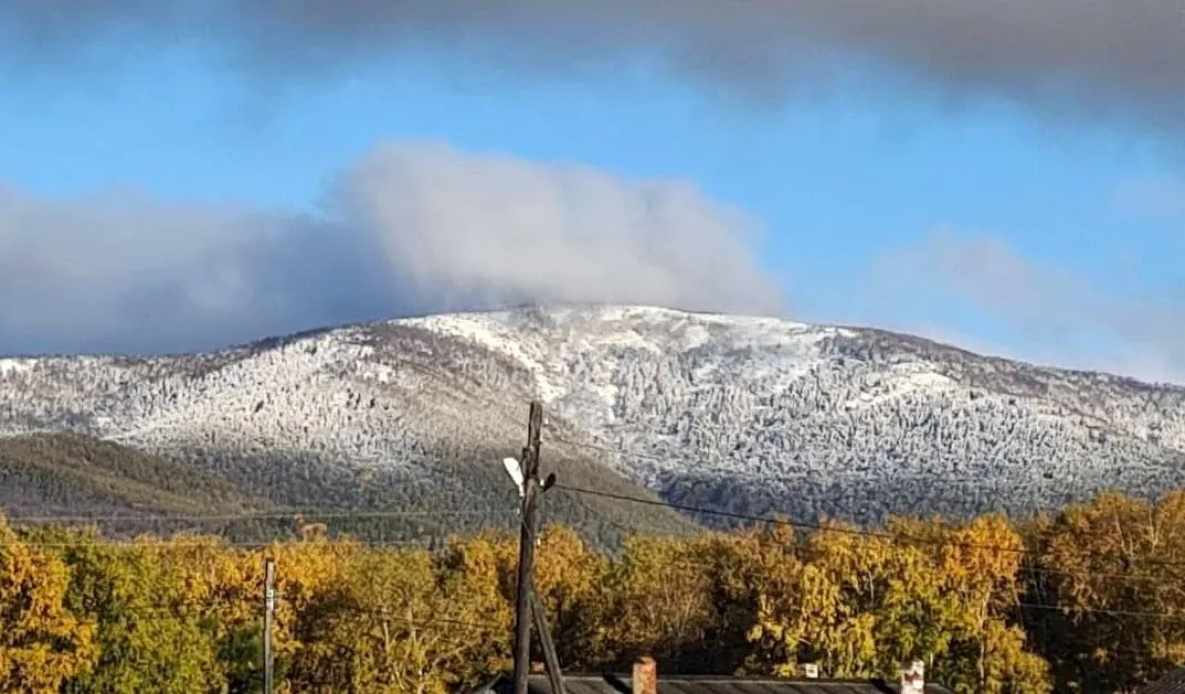 Ульчский район Хабаровского края засыпало снегом