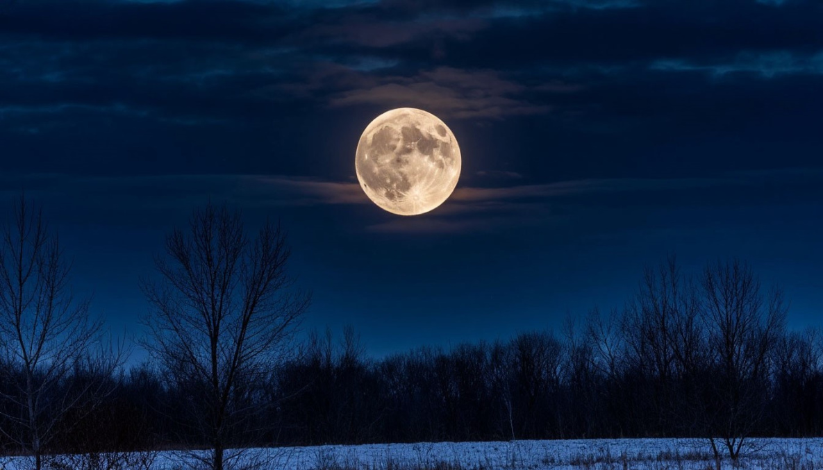 Последнее суперполнолуние года хабаровчане могут увидеть в ночь на 5 декабря