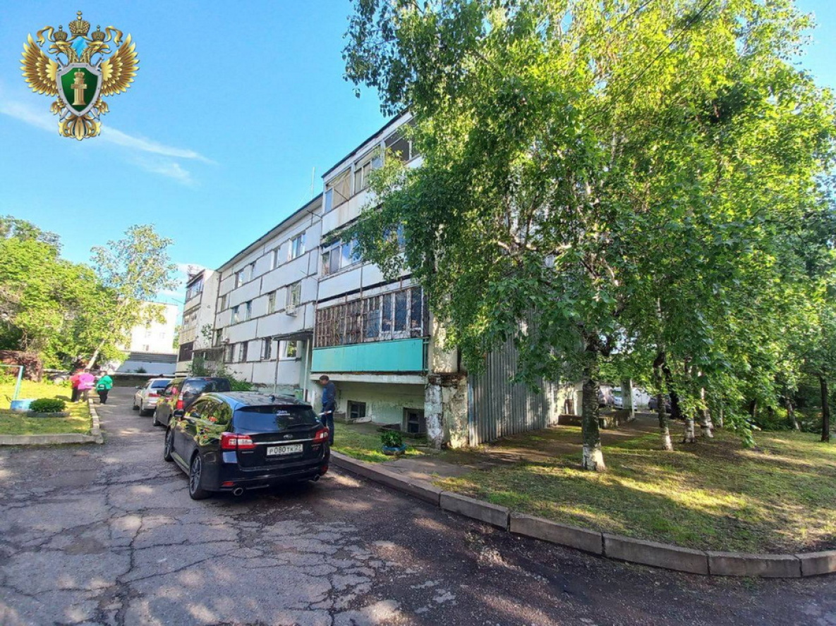 В Хабаровске прокуратура добилась передачи жилого дома в собственность города