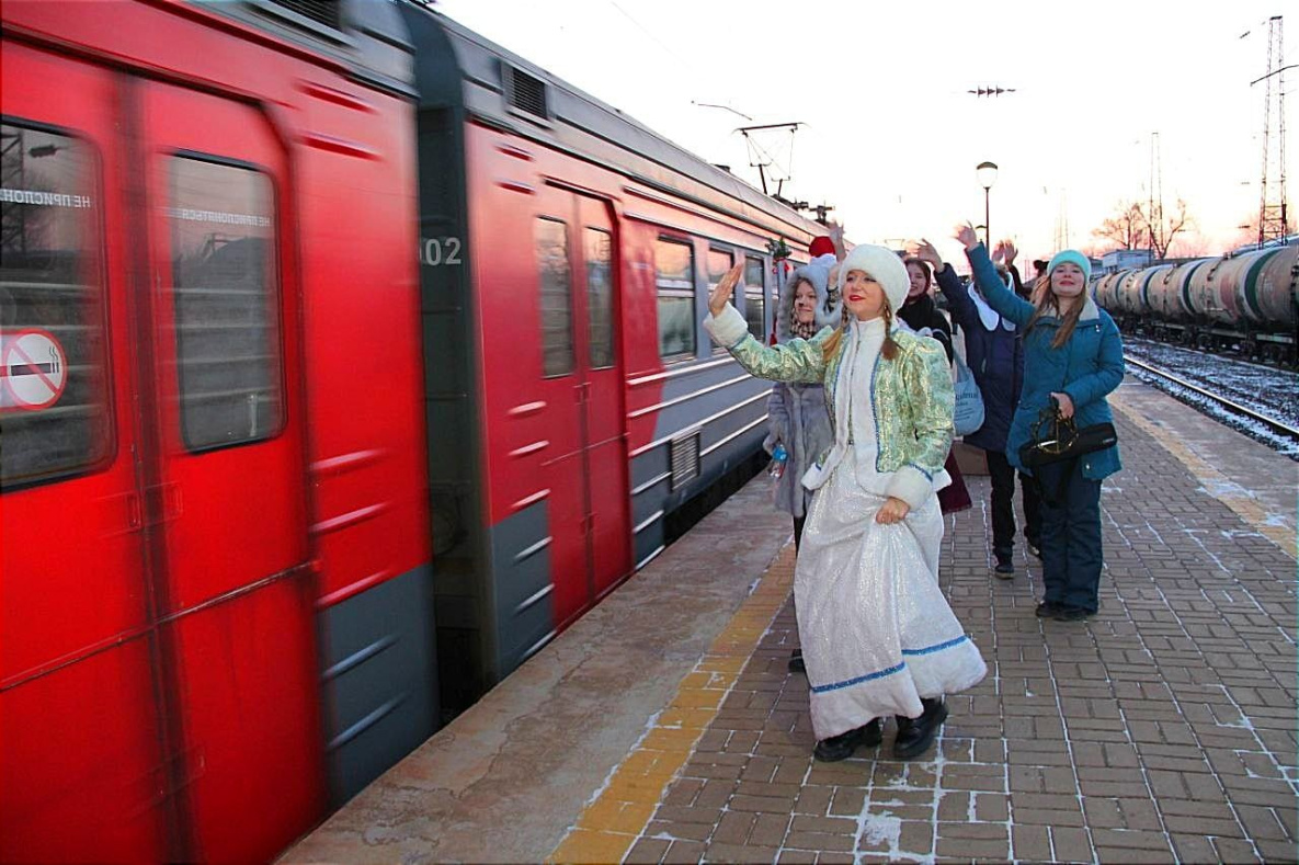 Курский ногинск. Электричка Хабаровск. Реутов Ногинск электричка.