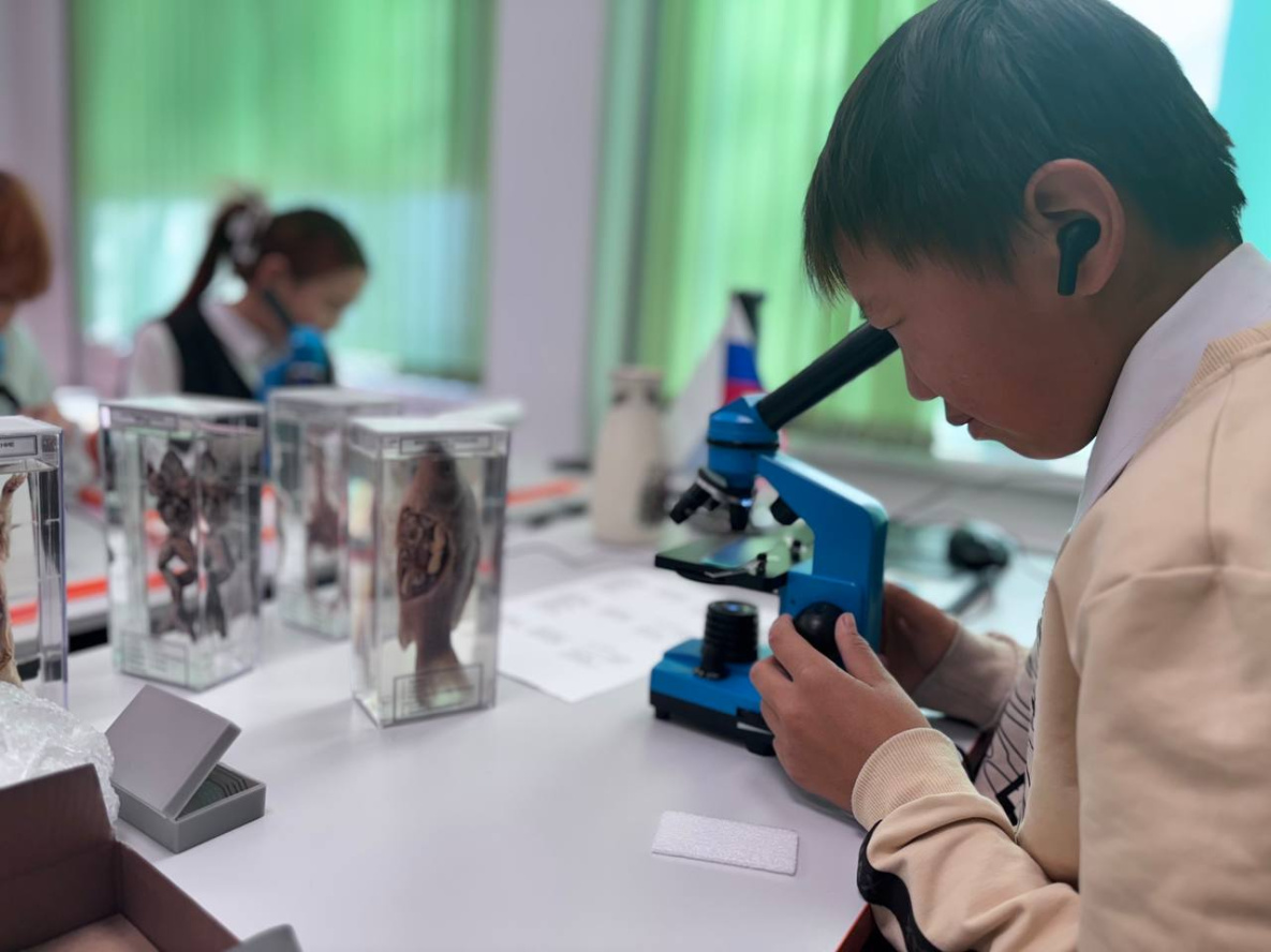 Две школы в Нанайском районе отремонтировали по нацпроекту