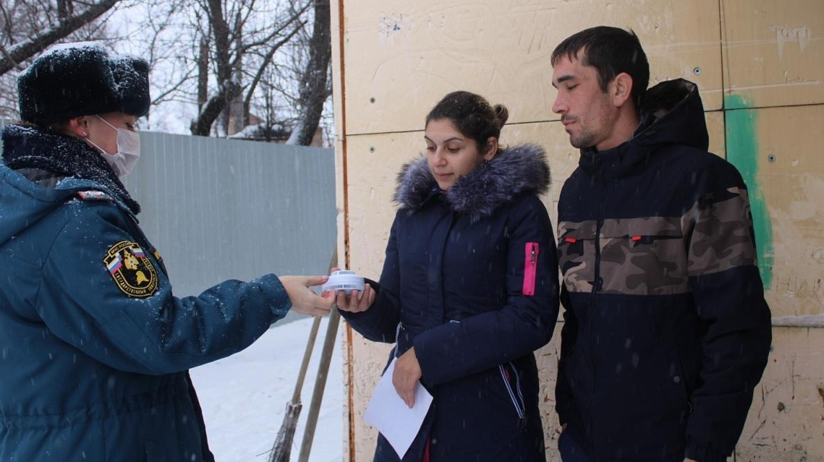 В Хабаровском крае все семьи с детьми получат пожарные извещатели