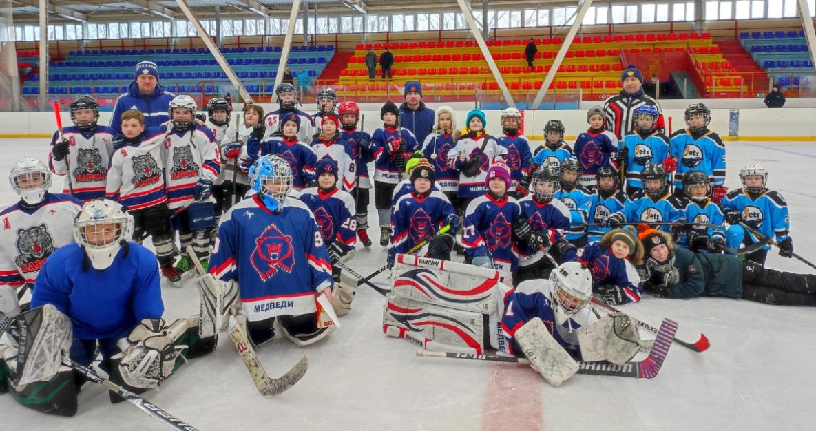 В Комсомольске-на-Амуре объявлен набор в бесплатную хоккейную секцию