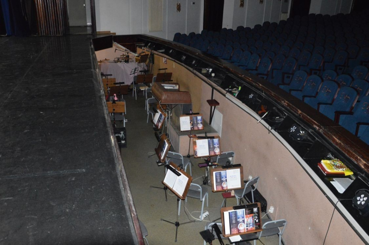 Музыкальный театр в Хабаровске приглашает на экскурсии по закулисью