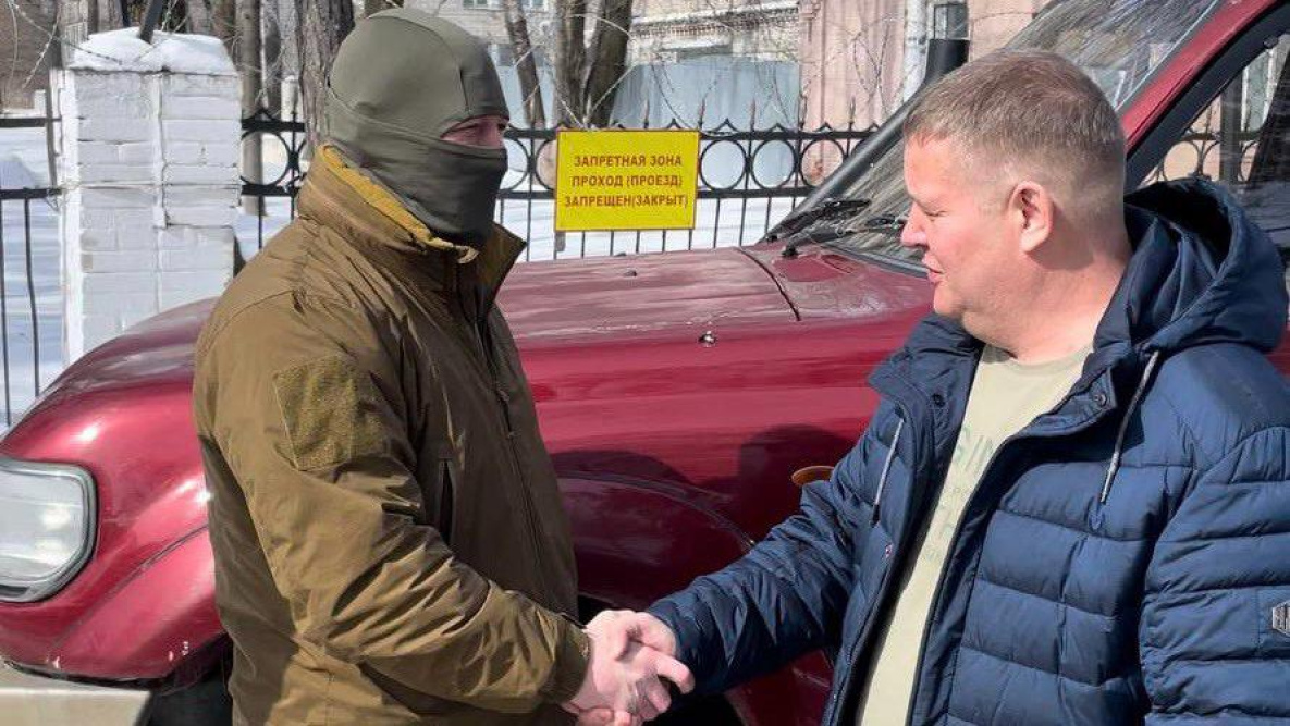 Глава района в Хабаровском крае передал в зону СВО личный Land Cruiser