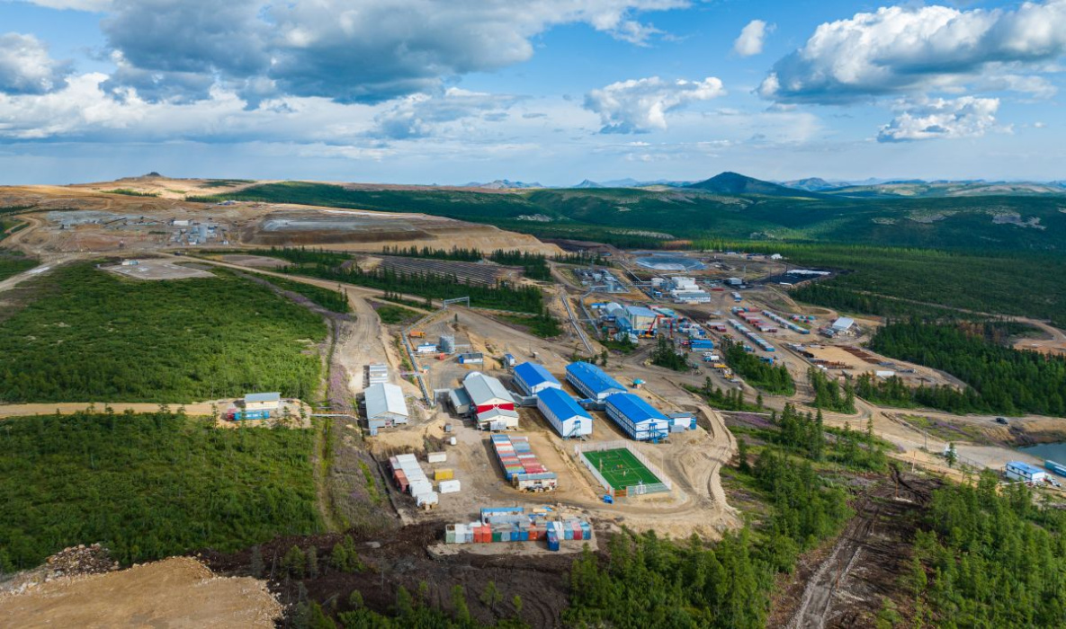Горнодобывающее предприятие «Светлое» в Хабаровском крае выпустило 25 тонну золота