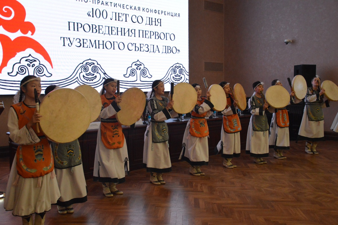 Женщина из хабаровского Троицкого стала стотысячным представителем КМНС в РФ