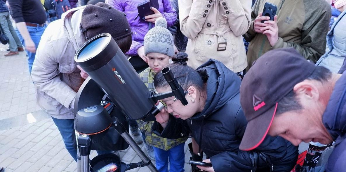 «Тротуарную астрономию» возобновляют в Хабаровске