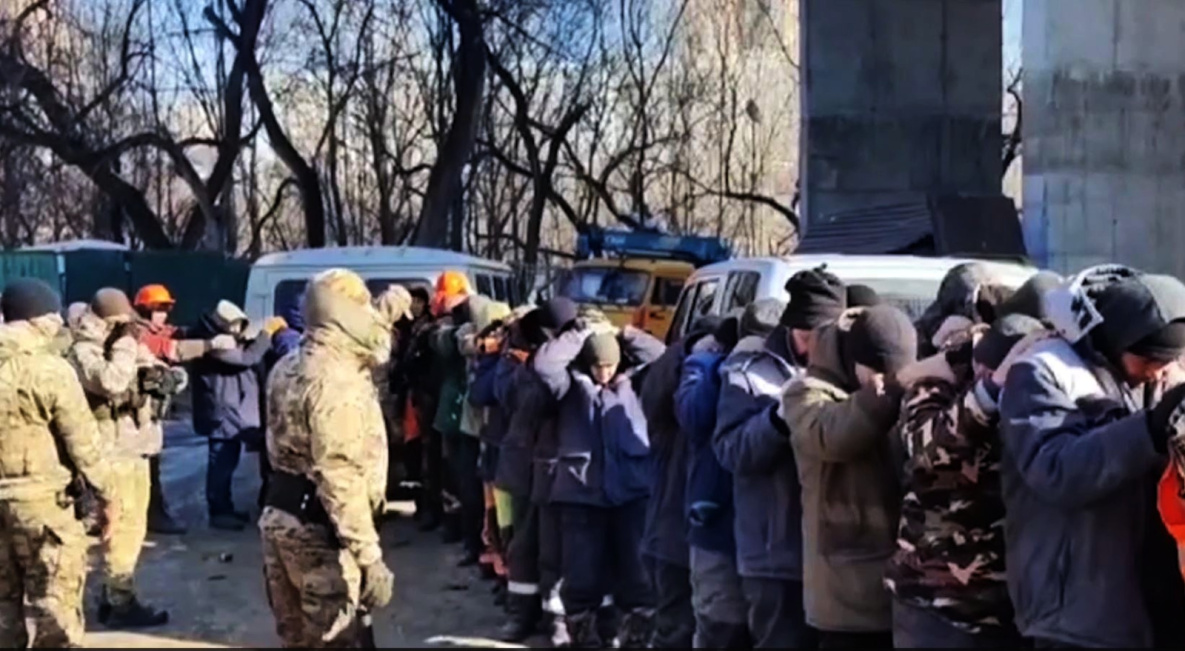 В трёх районах Хабаровска прошли рейды по незаконным мигрантам