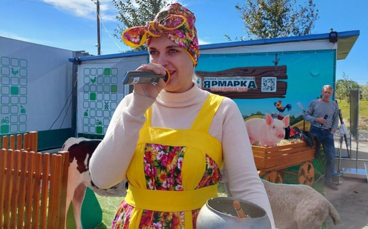 На ярмарке выходного дня в Хабаровске выступит ансамбль «Соседнее село»