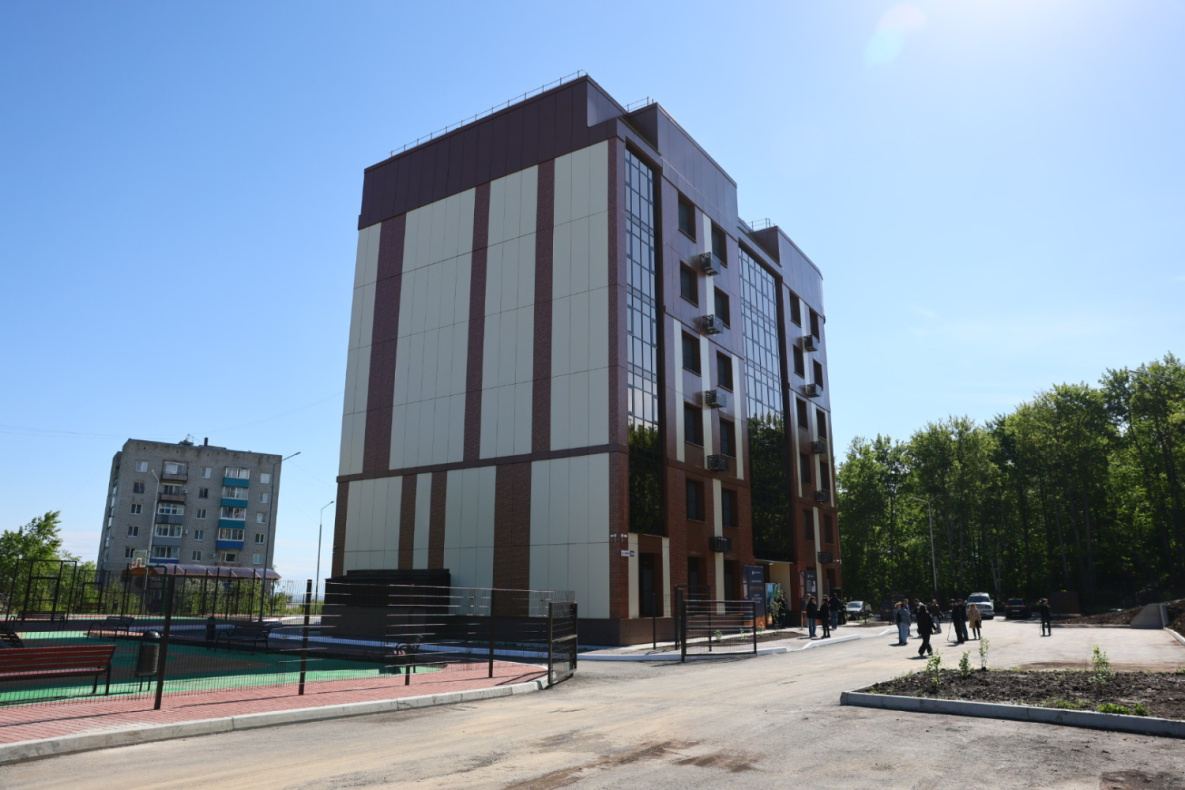 В Амурске компания «Полиметалл» открыла жилой комплекс для своих сотрудников