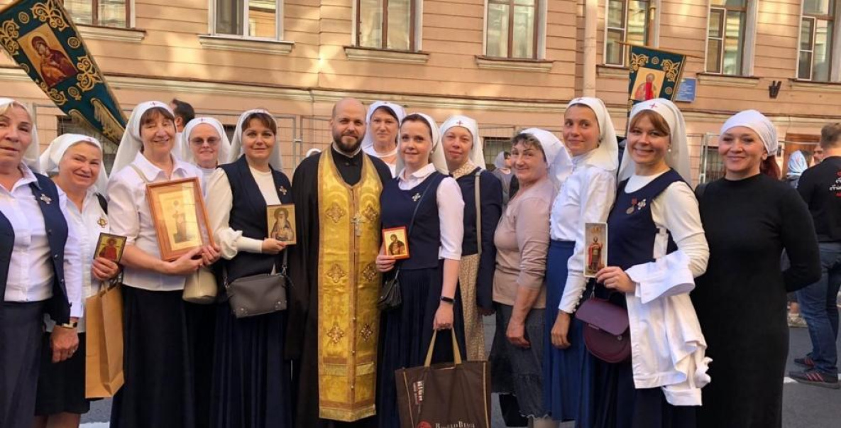 Мощи духовного отца Елизаветы Федоровны Романовой получили хабаровские сестры милосердия 