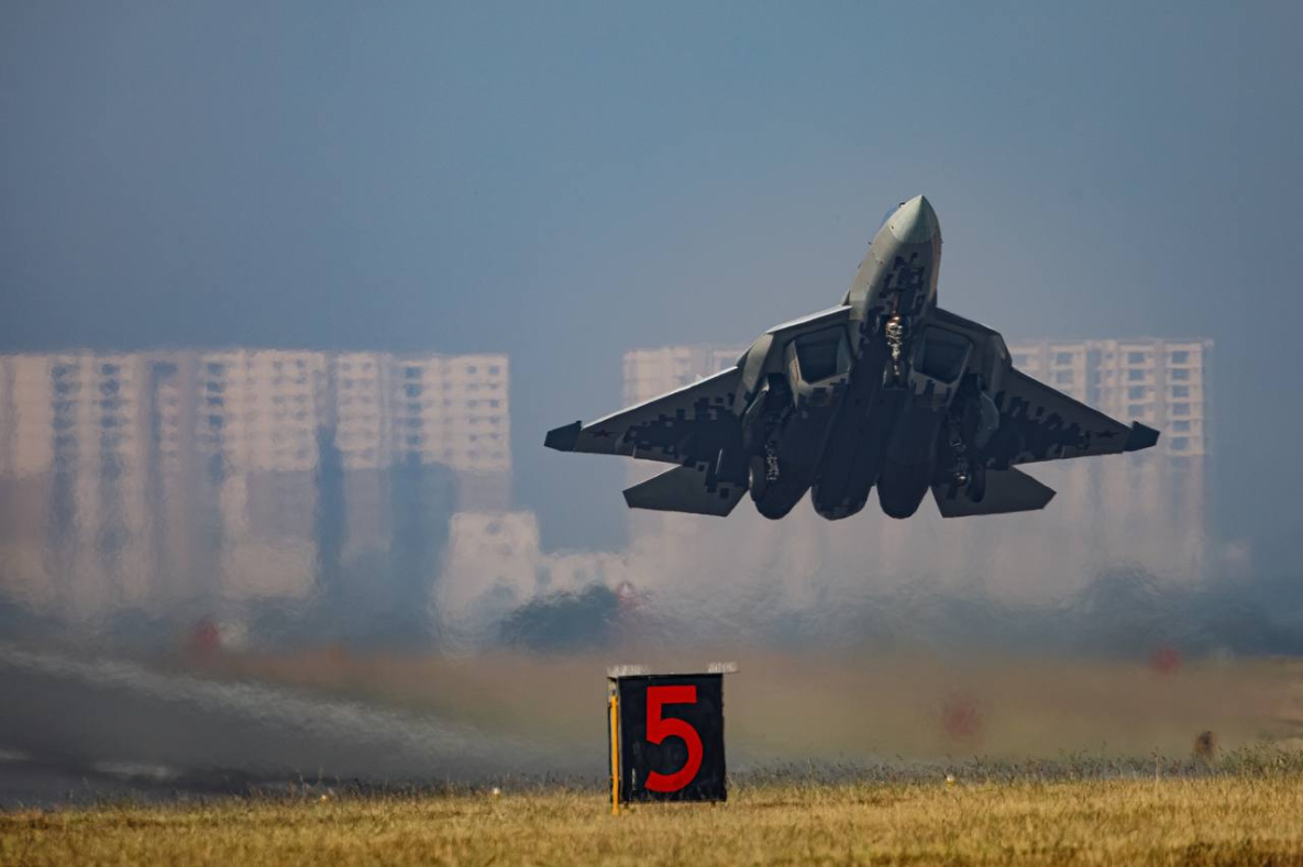 Глава Ростеха на Dubai Airshow 2025 назвал преимущества отечественной авиации