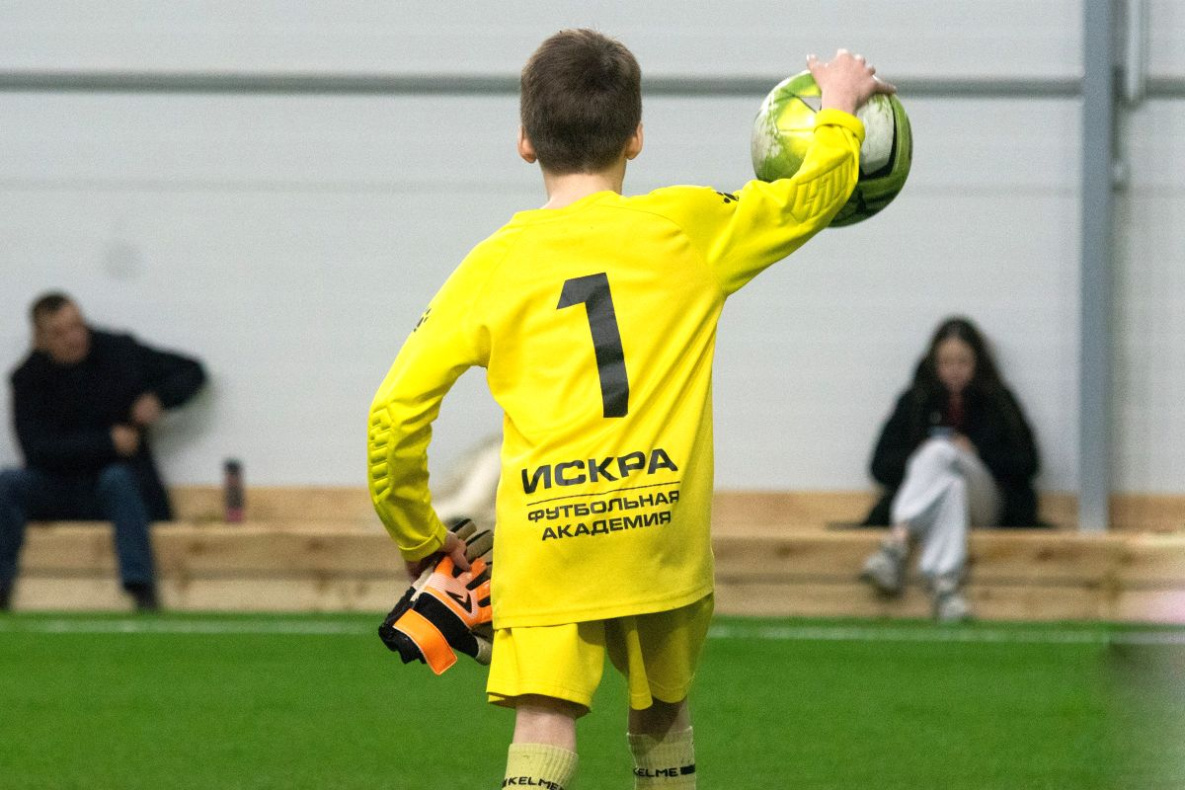 Академия «Искра» открыла в Хабаровске новый футбольный манеж