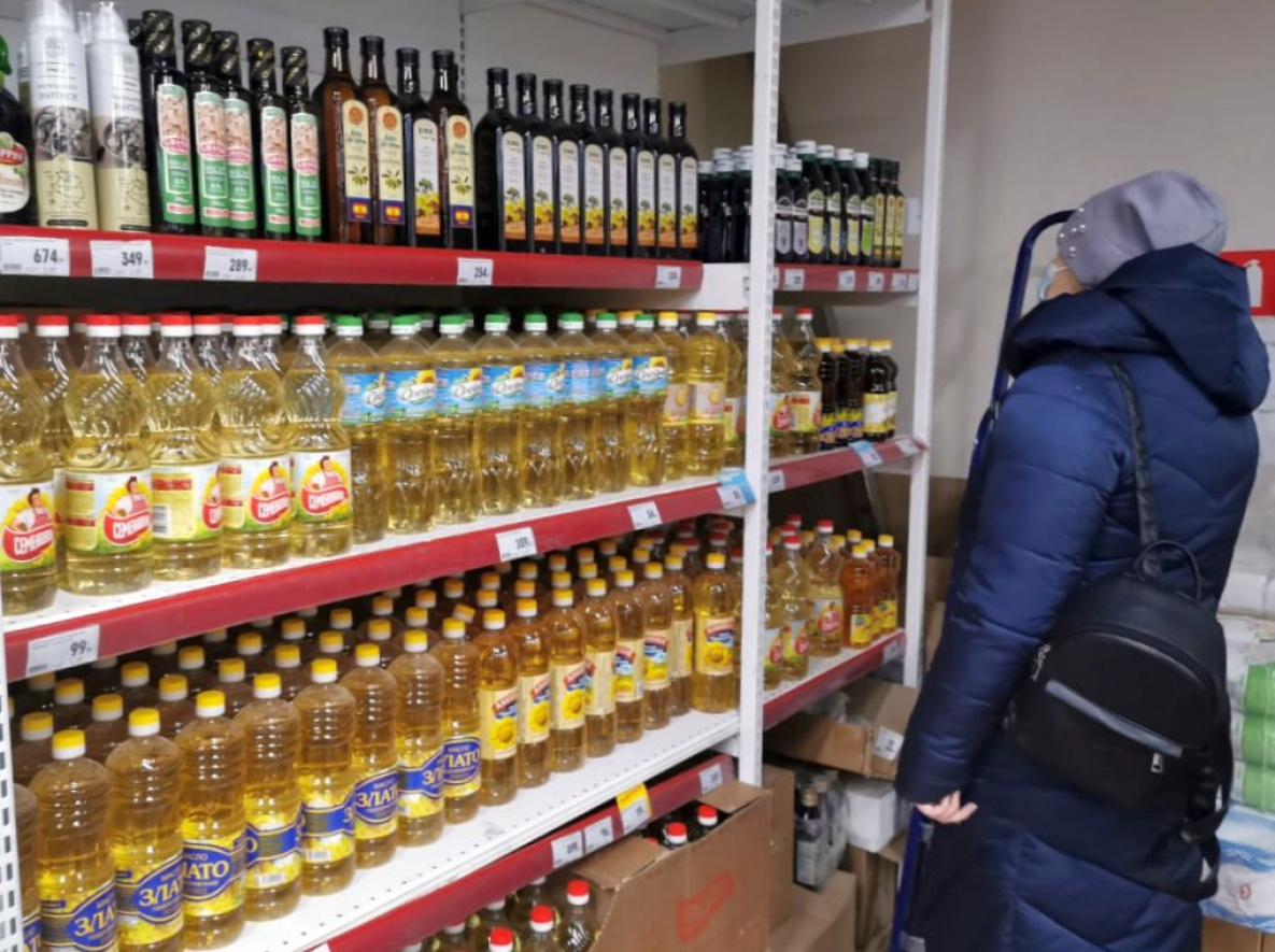 Хабаровские торговые сети сдерживают цены на подсолнечное масло