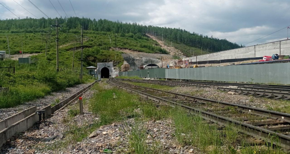 На БАМе прошли первую тысячу метров нового Дуссе-Алиньского тоннеля в Хабаровском крае  