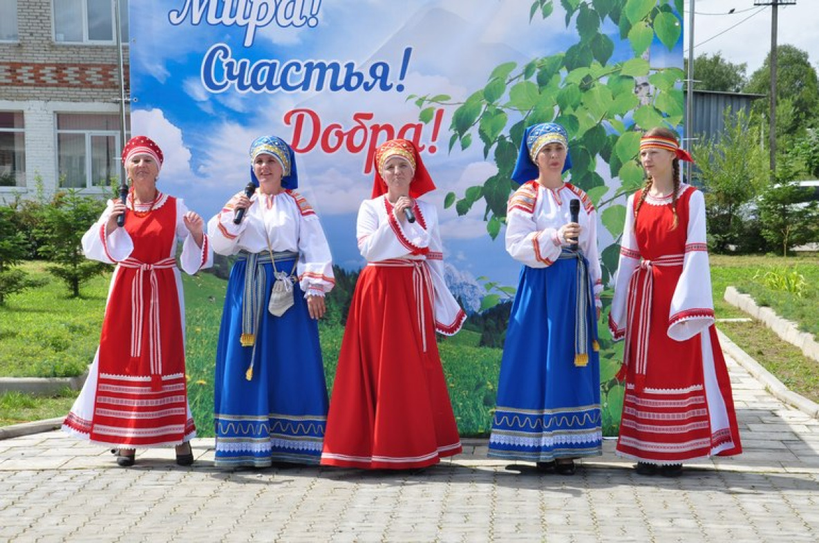 Первый в районе имени Лазо фонтан открыли в Полётном | 14.08.2023 |  Хабаровск - БезФормата