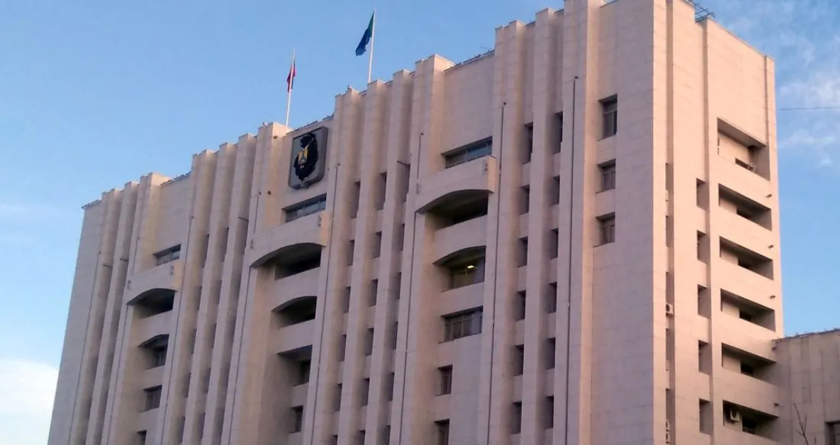 Выпускников вузов позвали на стажировку в правительство Хабаровского края