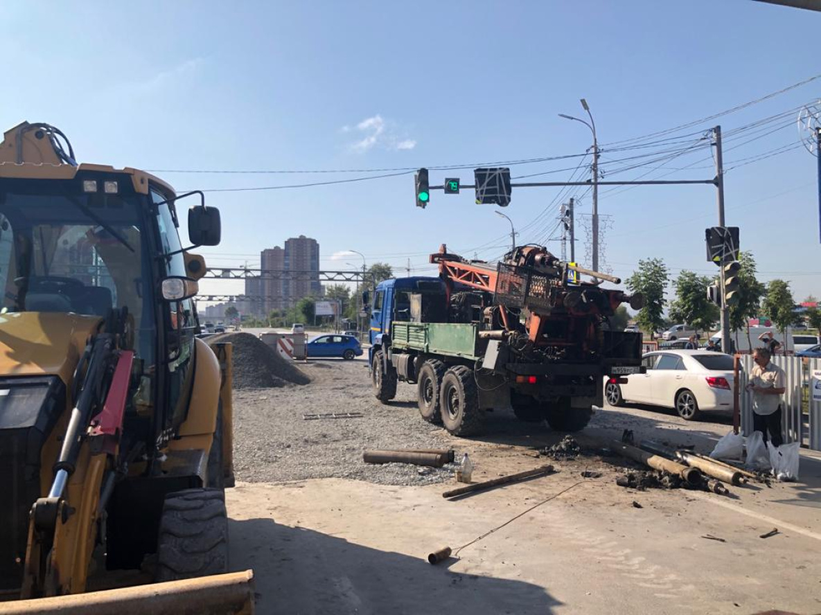 На замену трубы на аварийном участке улицы Павла Морозова может уйти полгода