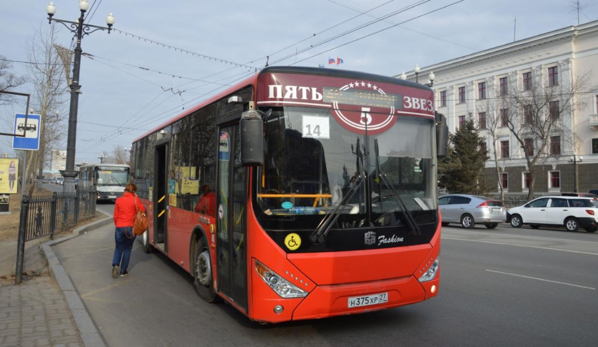 Маршруты общественного транспорта в Хабаровске поменяют из-за репетиций парада