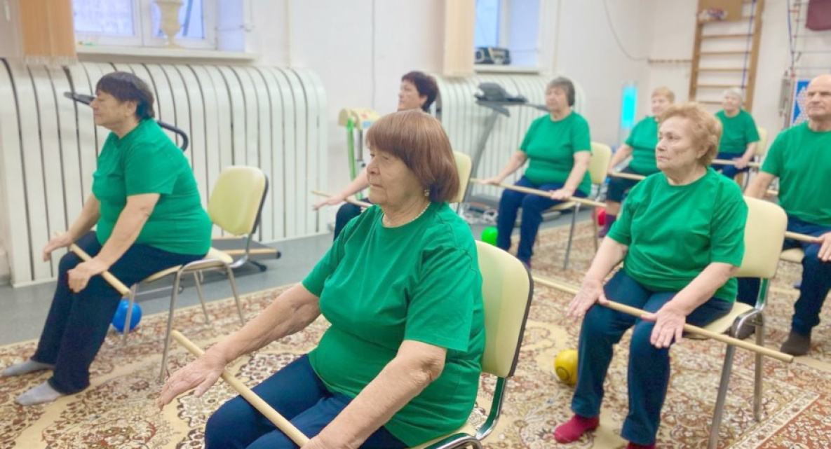 Долгой и активной жизни хабаровчан поможет опыт уникальных Центров работы с населением