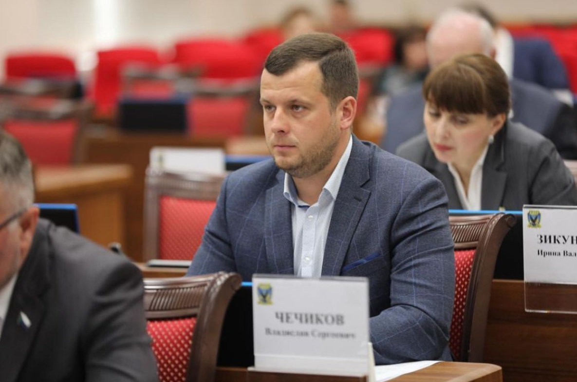 Депутат Законодательной думы Владислав Чечиков слышит своих избирателей 