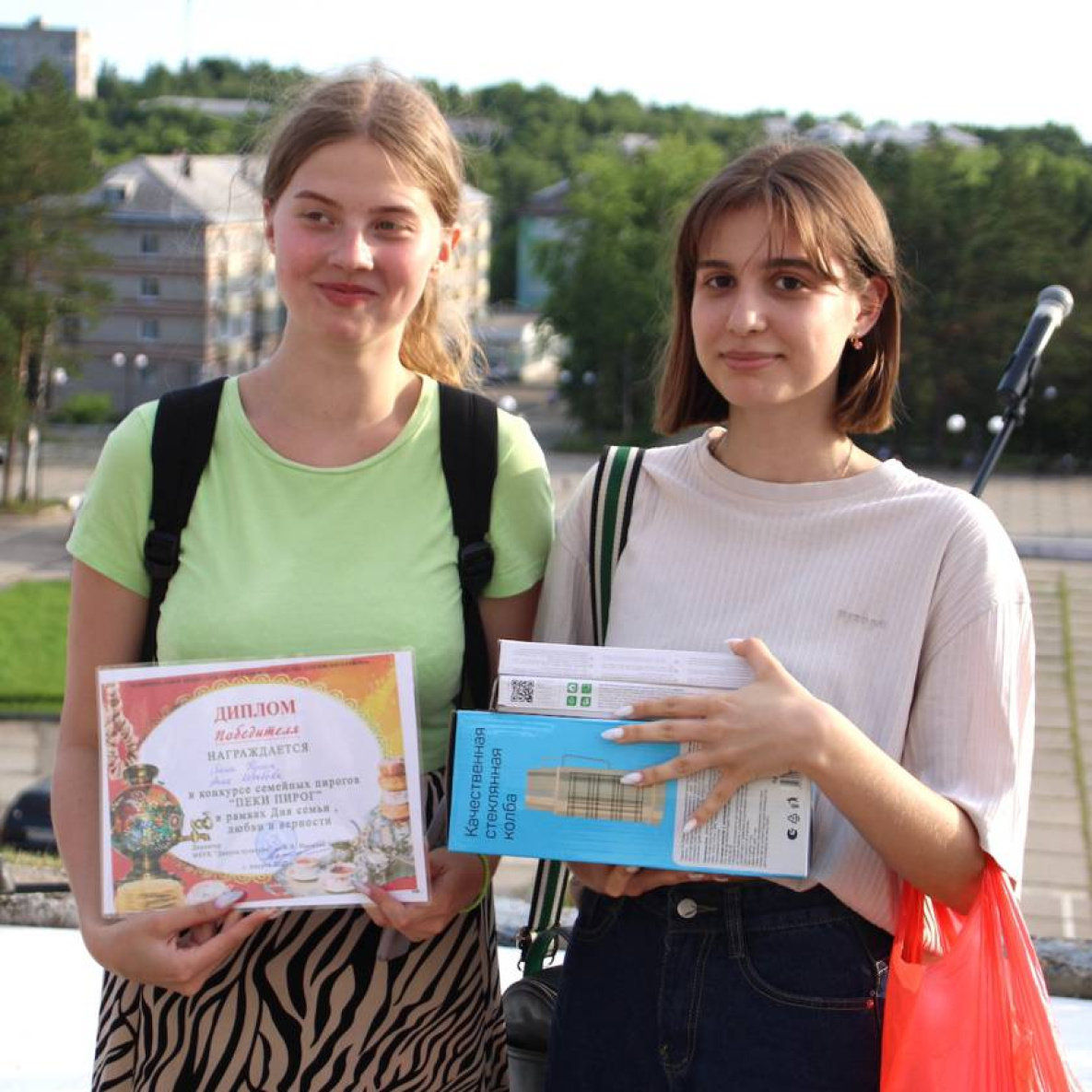 Конкурс на лучший пирог впервые прошёл в Амурске | 12.07.2023 | Хабаровск -  БезФормата