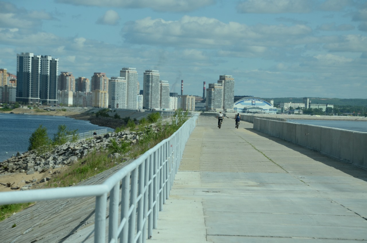 В Хабаровске закроют для пешеходов часть дамбы Южного округа