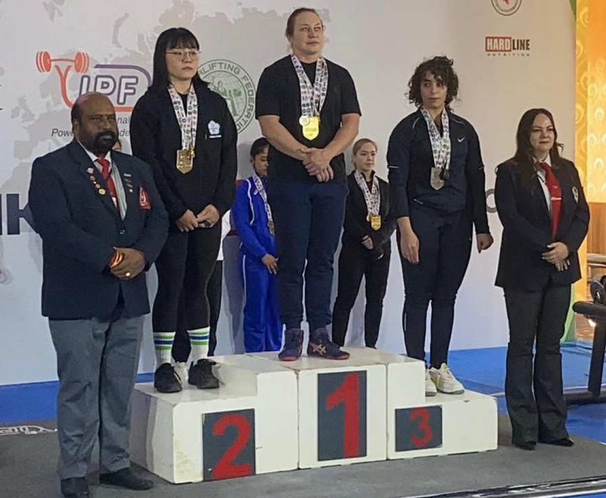 Спортсменка из Хабаровска победила на чемпионате Азии по пауэрлифтингу