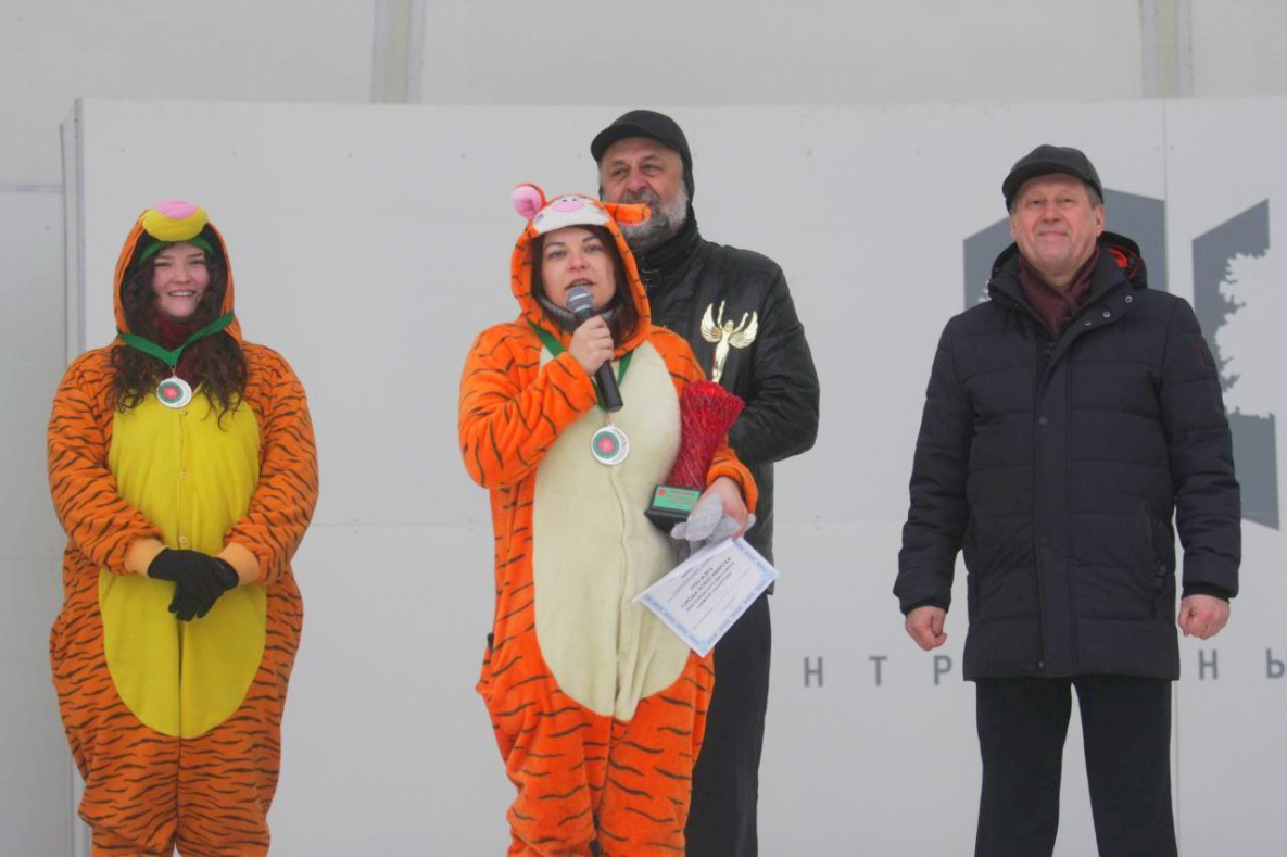 Снежная скульптура хабаровчанок завоевала приз мэра Новосибирска