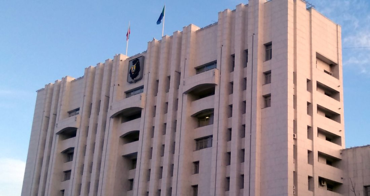 Выпускников вузов позвали на стажировку в правительство Хабаровского края