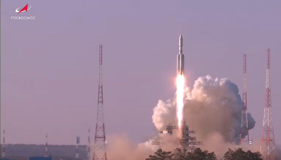 Новая российская ракета «Ангара-А5» успешно стартовала с космодрома Восточный