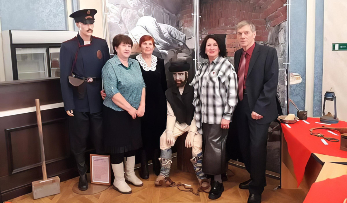 В Хабаровске впервые прошла выездная выставка «Тюремного замка»