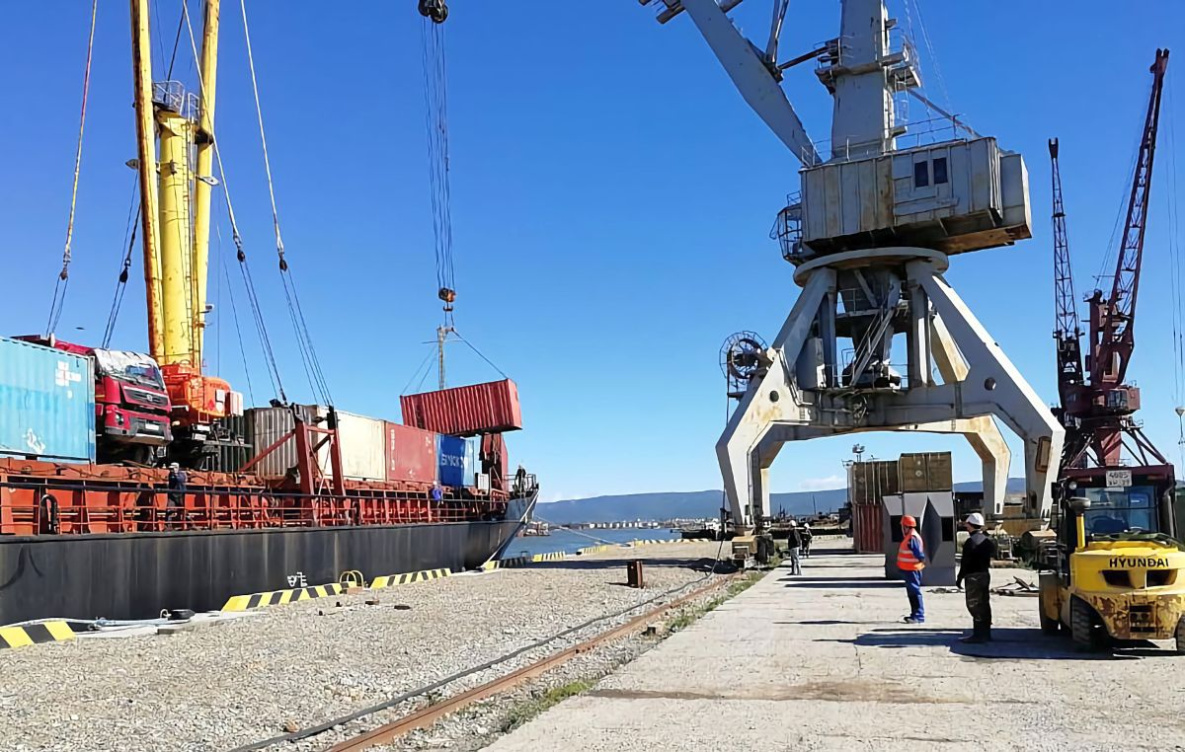 Морской порт Охотск в Хабаровском крае модернизирует новый инвестор