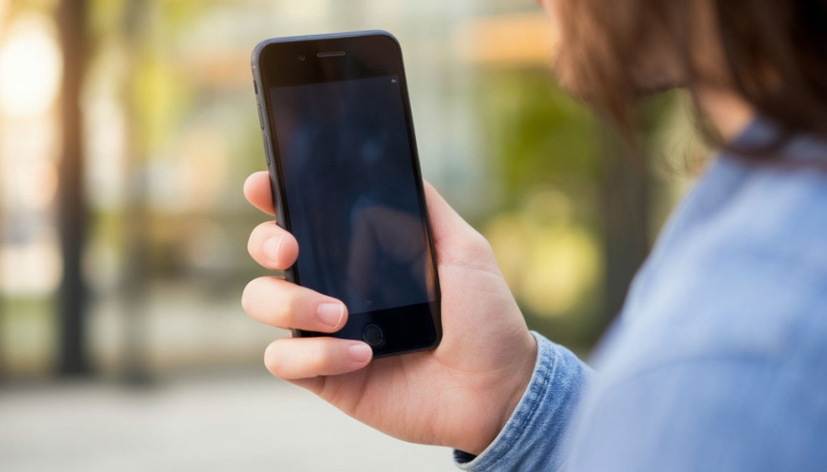 Продажа старого смартфона может привести хабаровчан к краже данных и денег