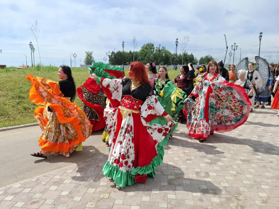 Костюмированный парад «Семейный движ» в Городе юности перенесли на сентябрь