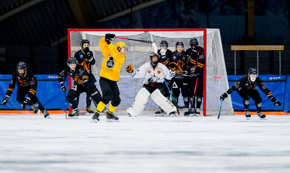 «СКА-Нефтяник» на домашней арене переиграл кемеровский «Кузбасс»