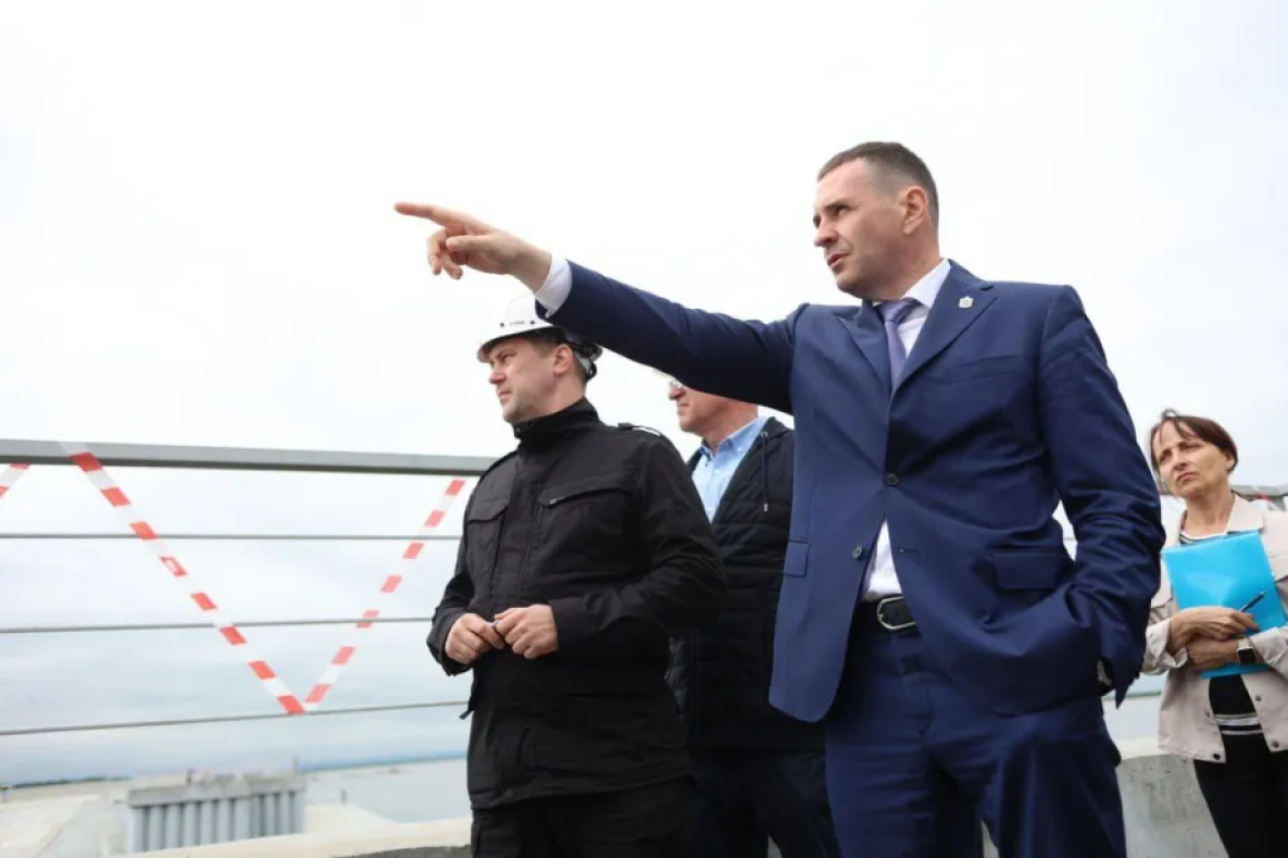 Губернатор Демешин вновь проверил проблемные долгострои в Хабаровске