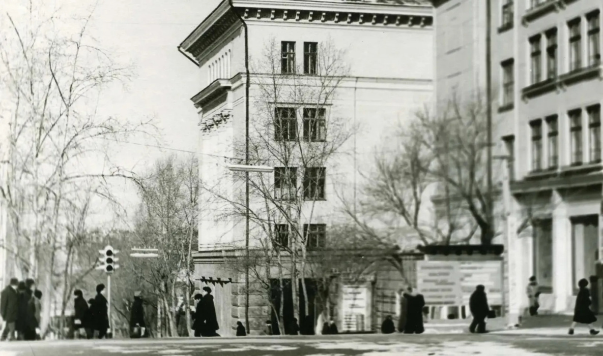 80 лет волшебства сцены: Хабаровский театр драмы празднует юбилей