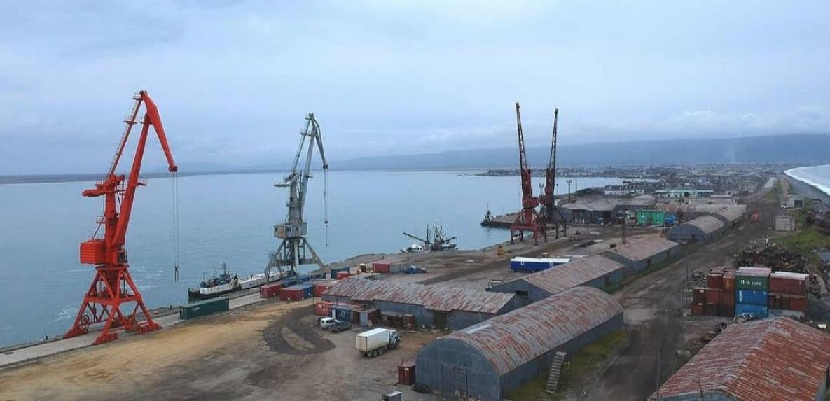 В Охотске модернизируют морской порт за счёт инвестиций