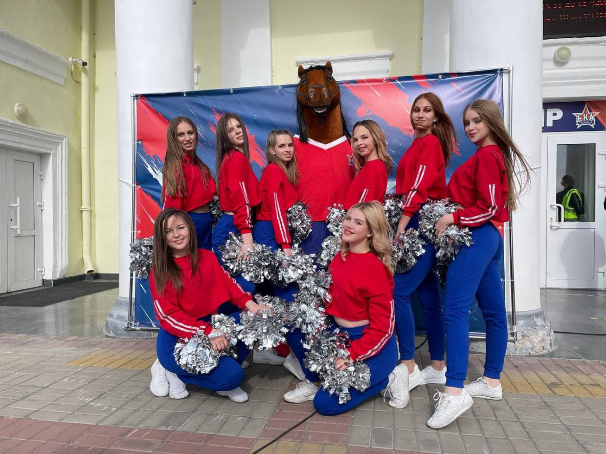 ФК «СКА-Хабаровск» объявил набор девушек в группу поддержки