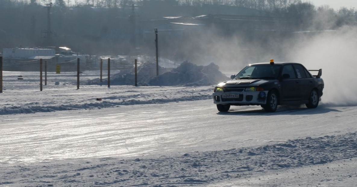 Комсомольск-на-Амуре принял первый этап гонок на льду