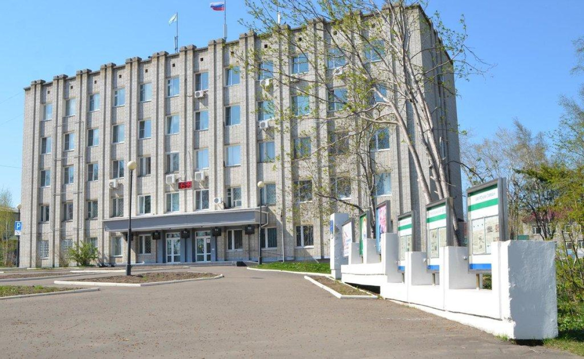 В Хабаровском крае чиновников потеснили ради детей