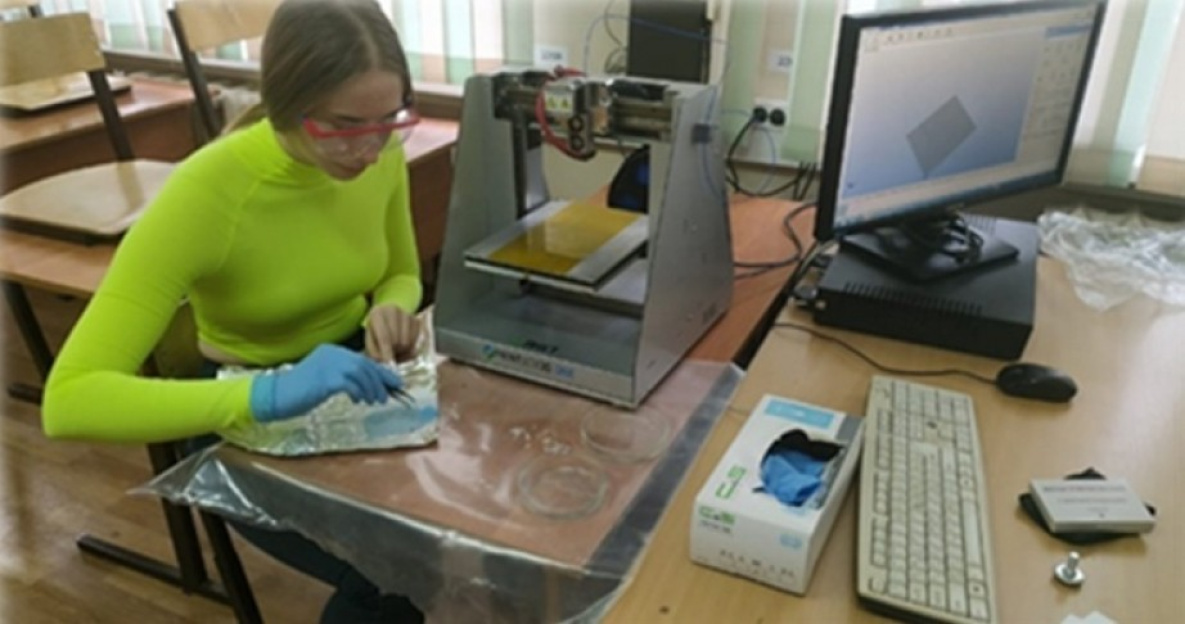 Хабаровская школьница создала гибридную ткань