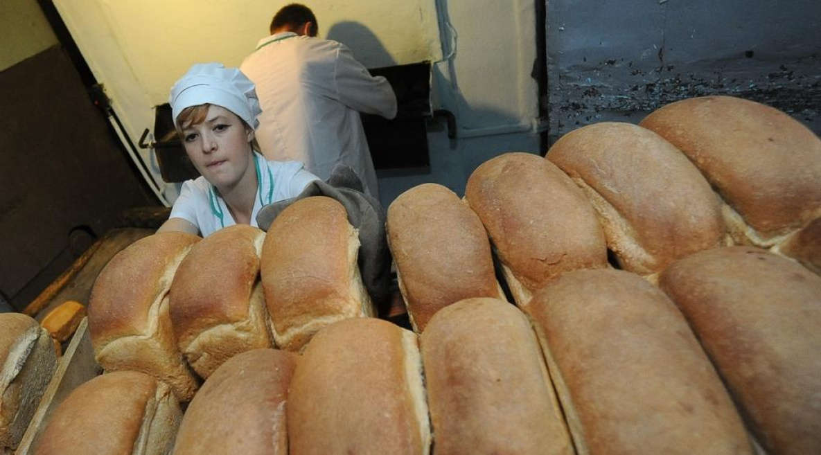 Пекари Хабаровского края пытаются сдержать цены на хлеб