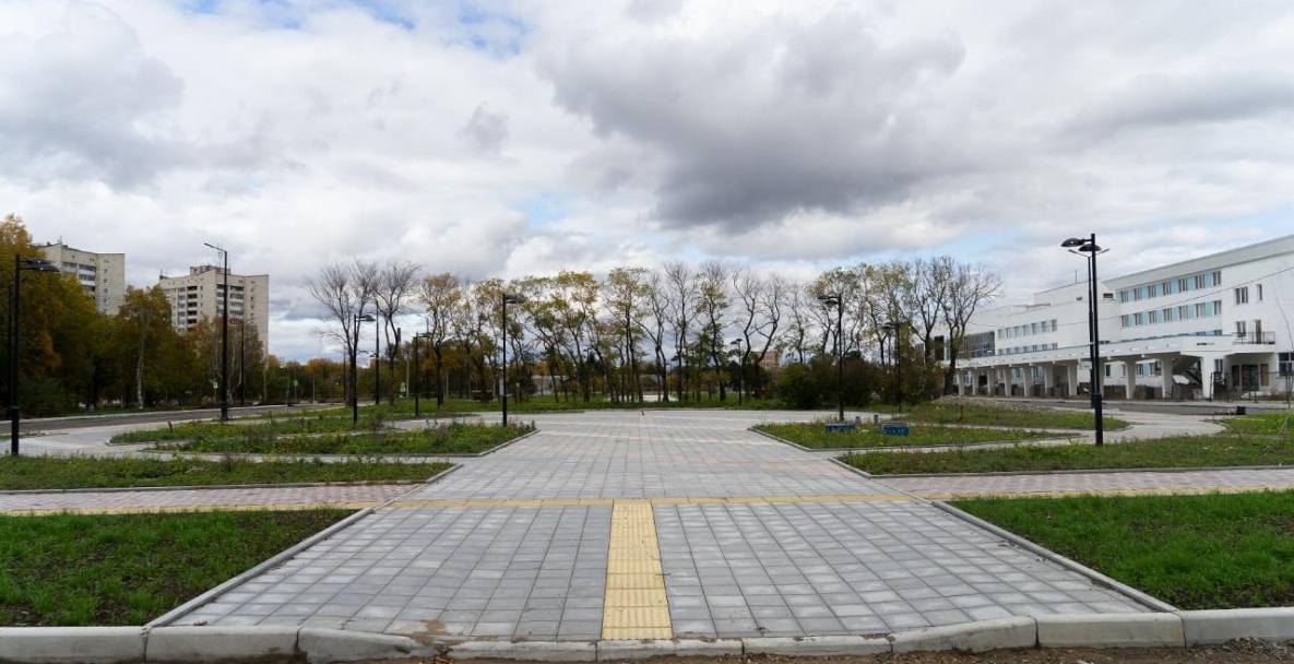В Комсомольске-на-Амуре площадь перед Речным вокзалом реконструировали 