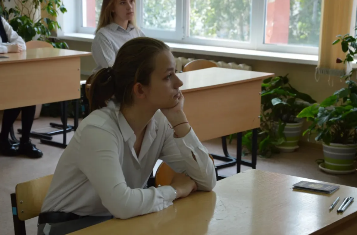 Пересдать ЕГЭ по трём предметам смогут выпускники Хабаровского края