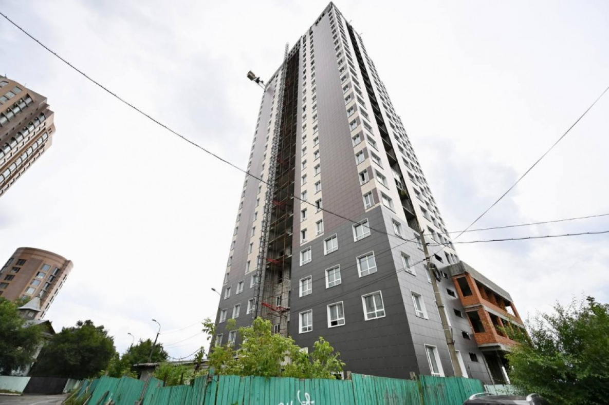 Три многоквартирных дома в Хабаровске достроят за счет федеральных средств